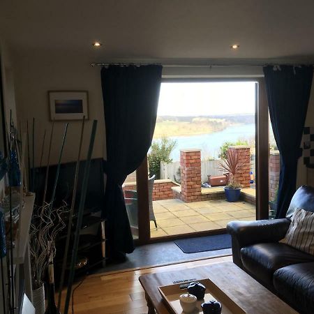 Crud Yr Awel Apartment Y Felinheli Екстериор снимка